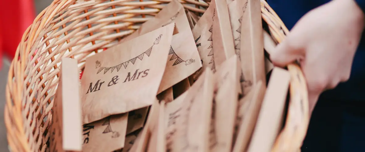 Cadeaux pratiques invités de mariage - Aime comme mariage @ Lyon