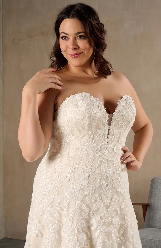 Robe grande taille mariage Lyon Couture Nuptiale